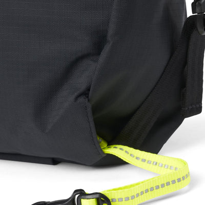 Aksel Pure Black - Bauchtasche