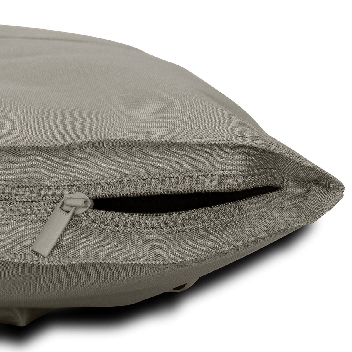 Robin Medium aus PET-Flaschen Desert Grey
