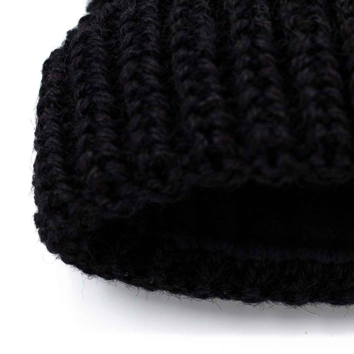 Hä? - The Local Beanie Walliser Schwarznasenschaf Black - Nahmoo