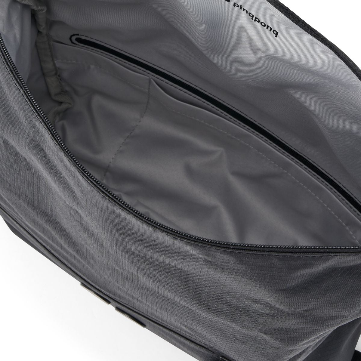 Aksel Pure Black - Bauchtasche